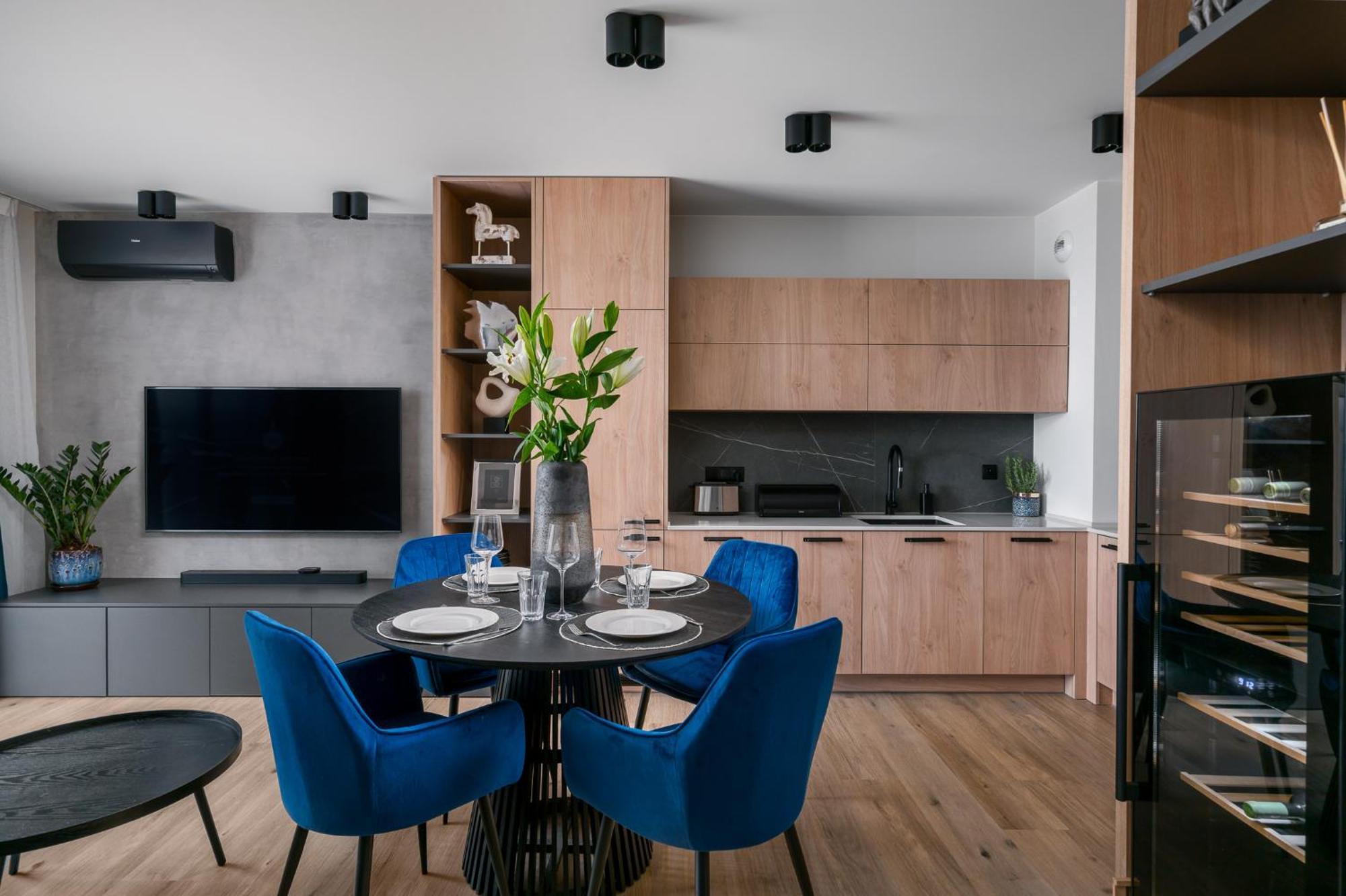 Nice View Apartment, Free Underground Parking, City Square 6 Min Wrocław Exteriör bild